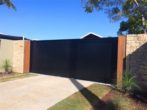 kings metal fabrication|aluminium fencing and gates brisbane.